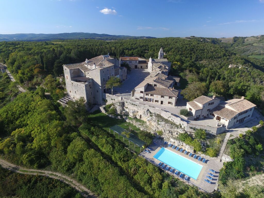 Фермерский дом Castello di Titignano 3* (31 отзыв) в Орвието, Умбрия.  Забронировать Castello di Titignano 3*. Оплата картами МИР.