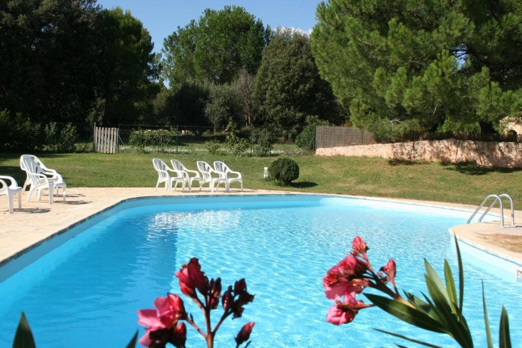 Номер Standard Lou Petarel, Charming house with shared pool, nature an calm in Provence