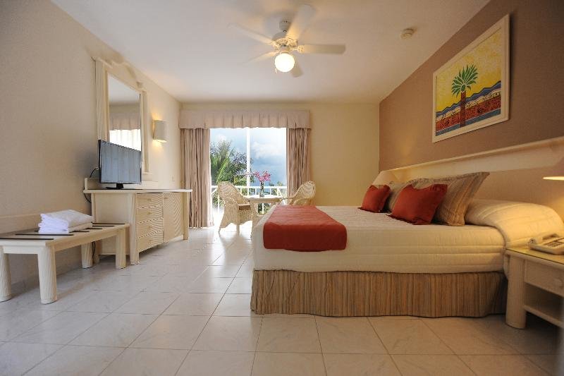 Standard room with balcony Bahia Principe Grand San Juan