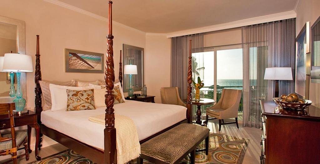 Номер Standard с видом на океан Sandals Royal Bahamian All Inclusive Resort