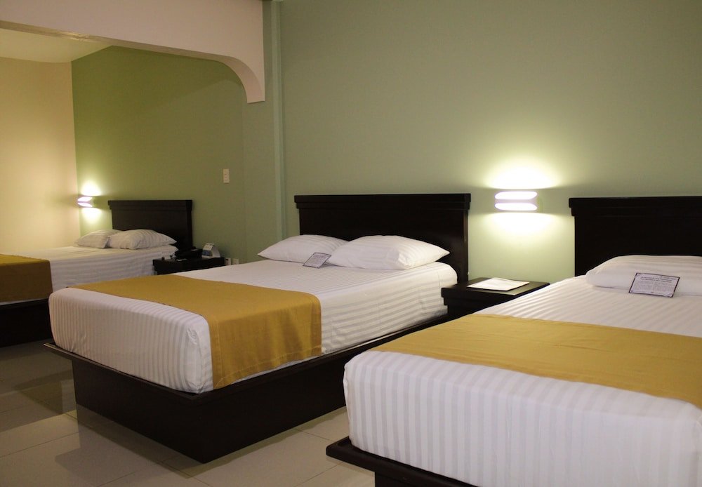 Standard Triple room Hotel Mirage