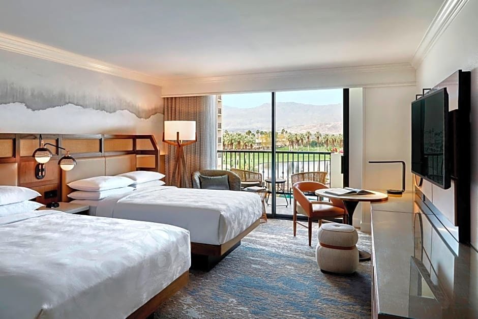 Standard Quadruple room with balcony and with pool view JW Marriott Desert Springs Resort & Spa