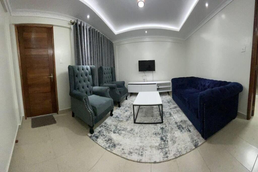 Apartment Modern 1br with queen bed-Langata, near Carnivore