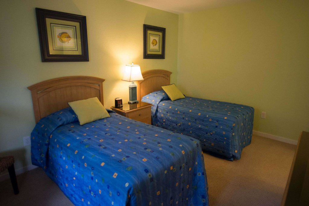 Четырёхместный номер Standard с 2 комнатами Atlantic Beach Resort, a Ramada by Wyndham