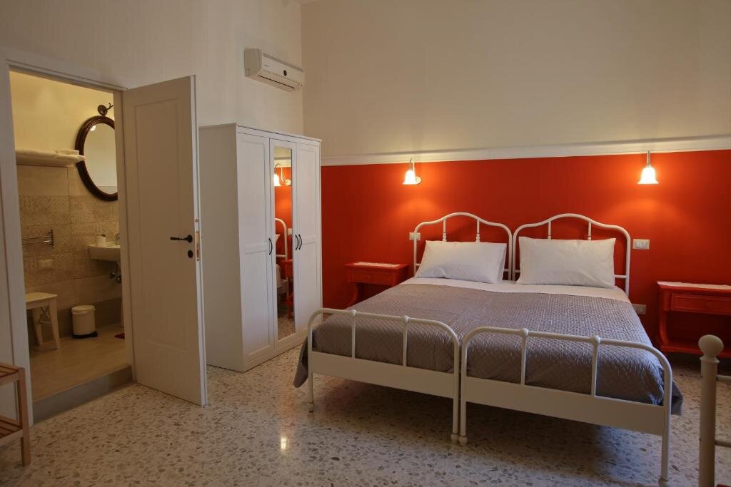 Трёхместный номер Standard Bed & Breakfast Al Borgo Antico