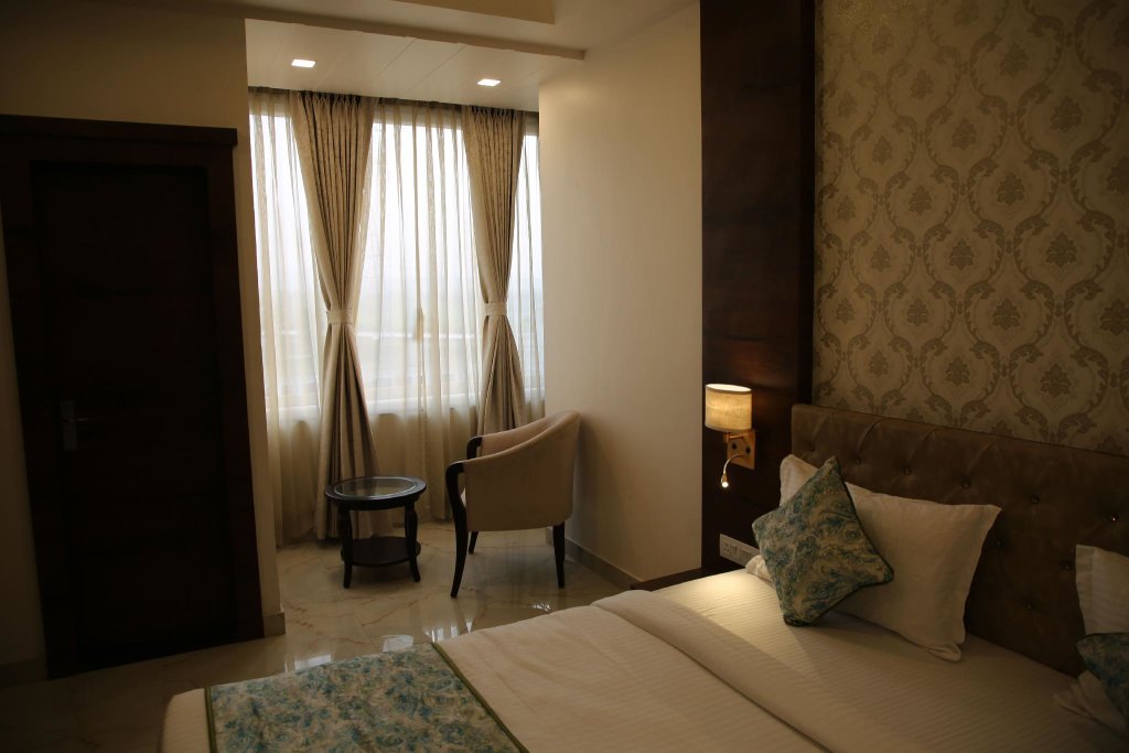 Luxe chambre Hotel Neva Ji Palace