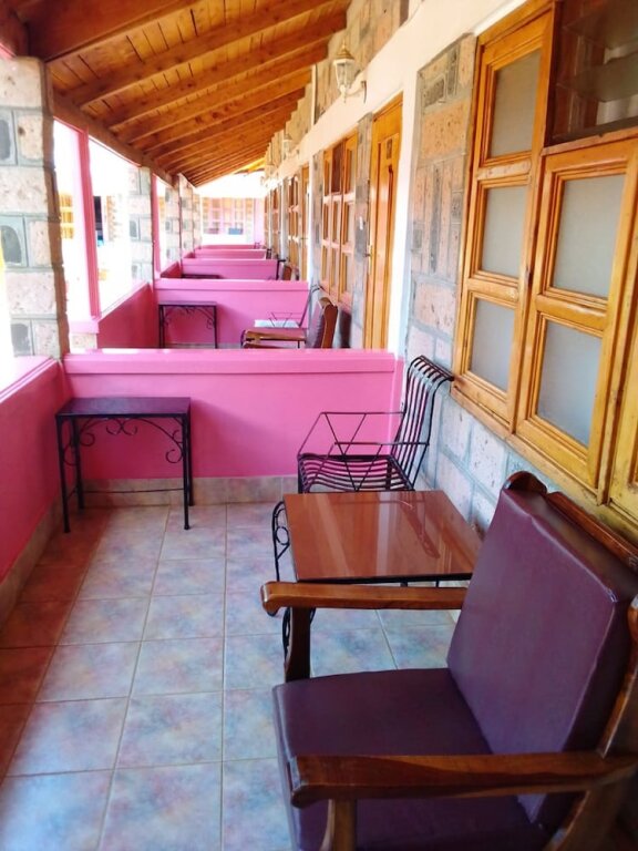 Habitación triple Estándar con balcón Miryam Village Inn Safari Lodge