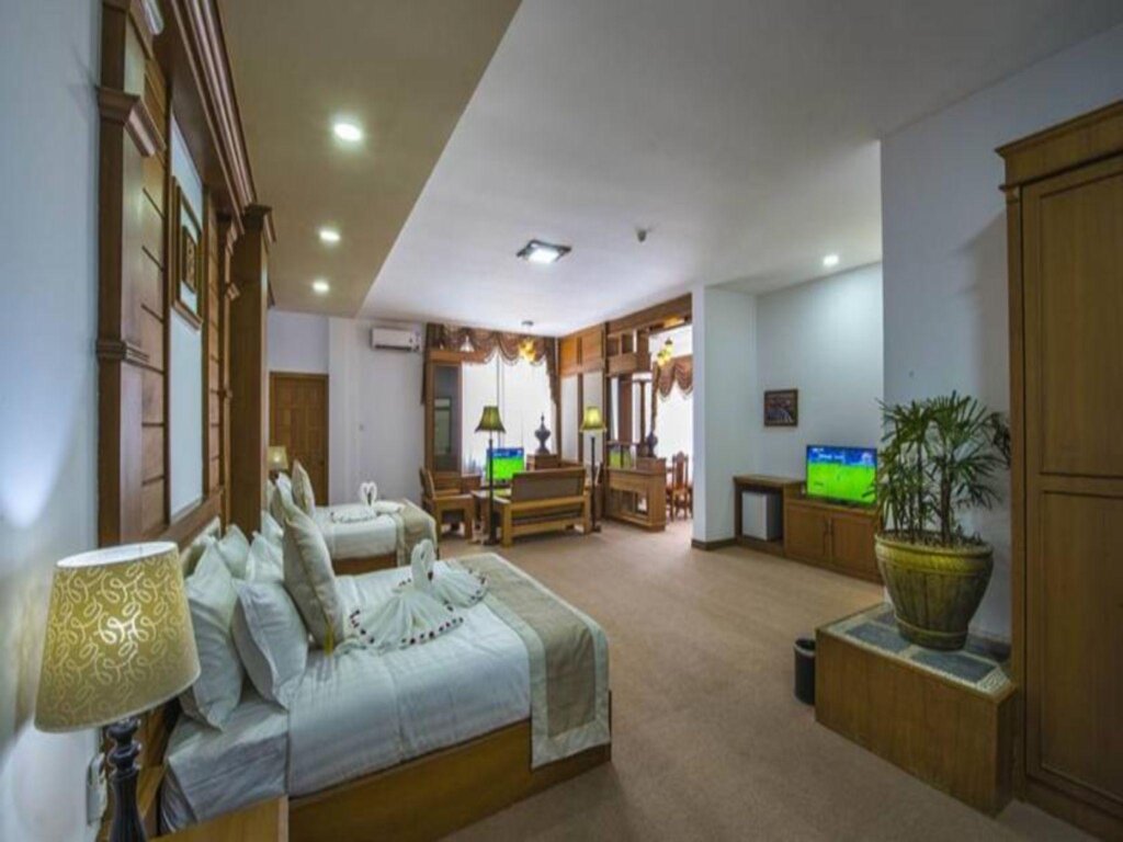 Двухместный люкс Hotel Shwe Nann Htike
