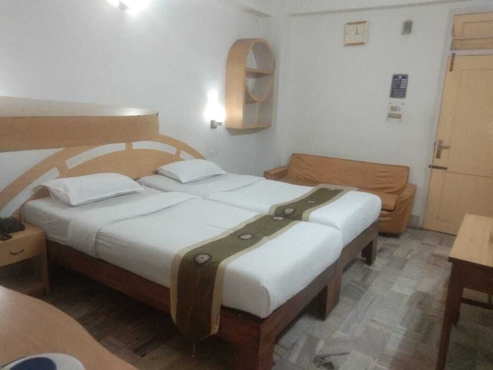 Standard room Hotel Mahalaxmi Indo Myanmar