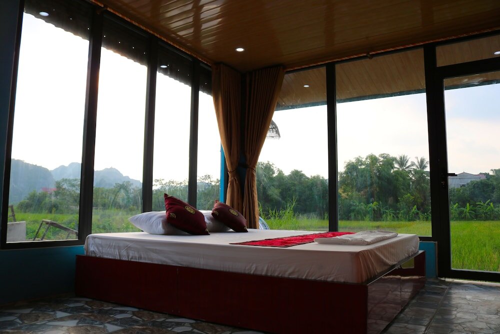 Deluxe double chambre avec balcon Hang Mua Homestay - Hostel