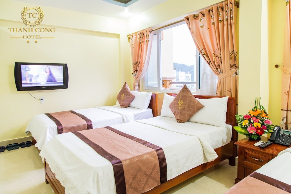Deluxe Triple room with ocean view Thanh Cong 2 Hotel