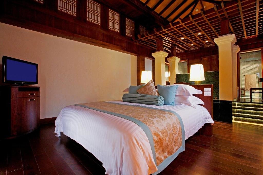 Двухместная вилла c 1 комнатой Centara Grand Beach Resort Phuket - SHA Plus