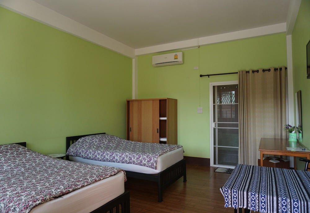 Standard chambre avec balcon Kanoktid Place