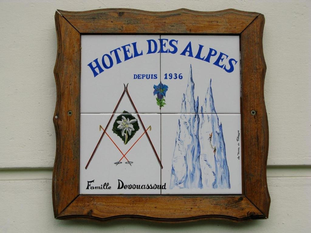 Standard room Hotel des Alpes