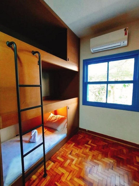 Кровать в общем номере Youse Hostel