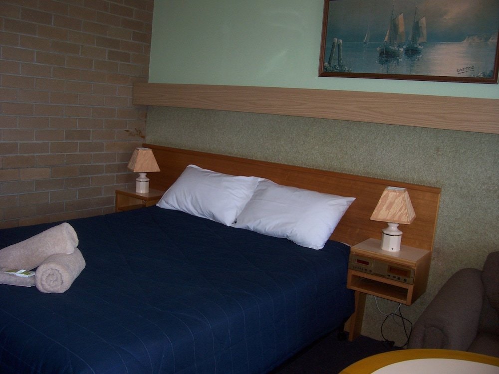 Standard Doppel Zimmer mit Balkon Town Centre Motor Inn