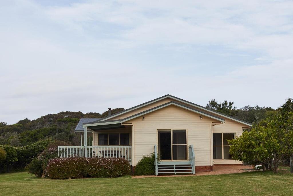Шале Mystery Bay Cottages