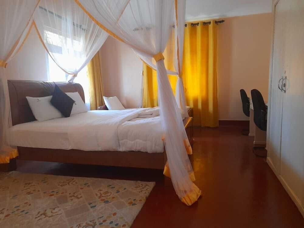 Deluxe room Mulago hospital guest house