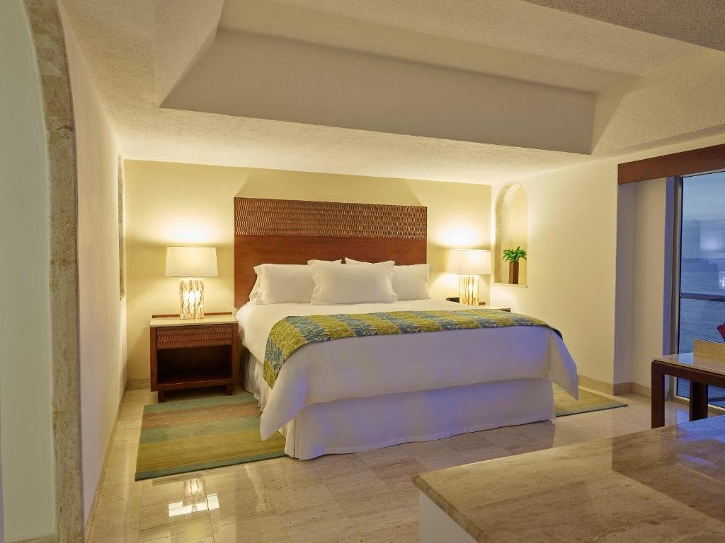 Люкс Infinite Master c 1 комнатой oceanfront Grand Fiesta Americana Coral Beach Cancun