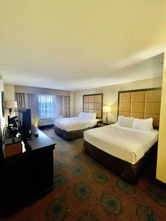 Standard Double room Brandywine Plaza Hotel - SureStay Collection