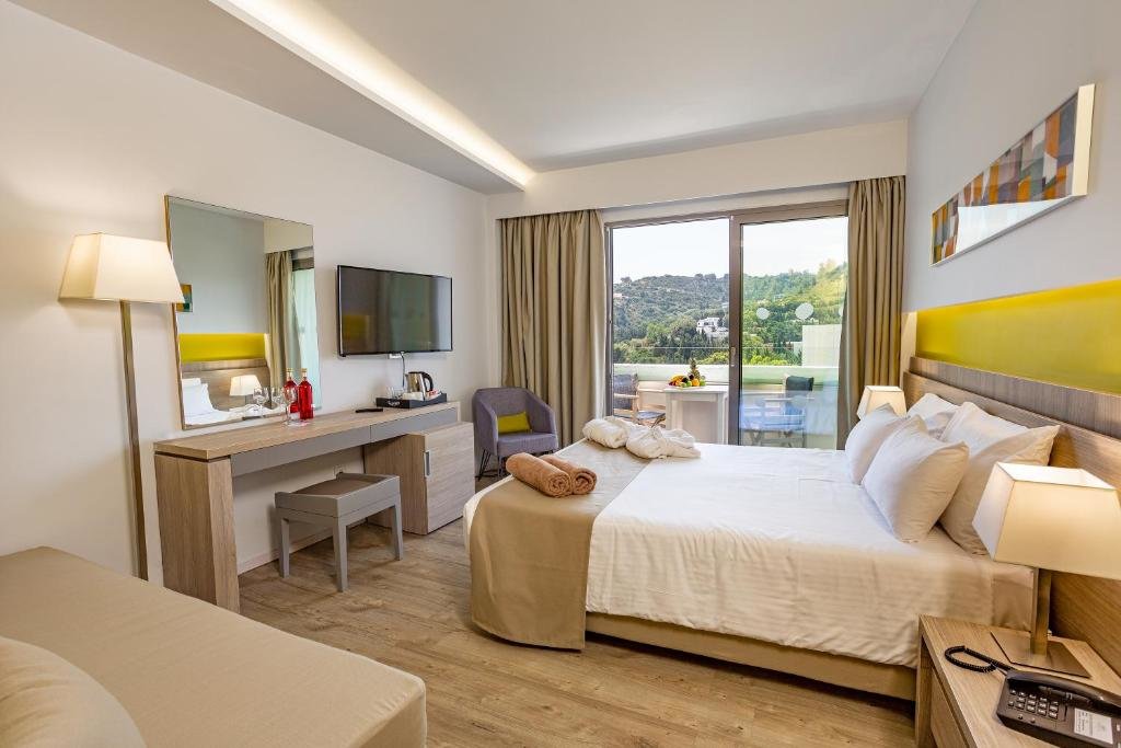 Standard Double room with partial sea view Akti Imperial Deluxe Resort & Spa Dolce