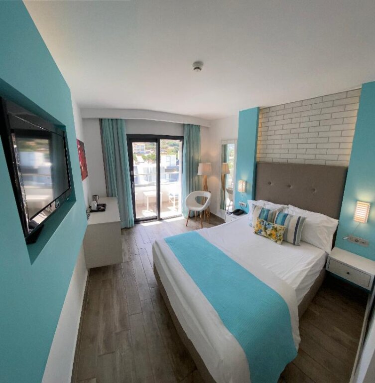 Standard Single room with balcony Kyknos Beach Hotel & Bungalows