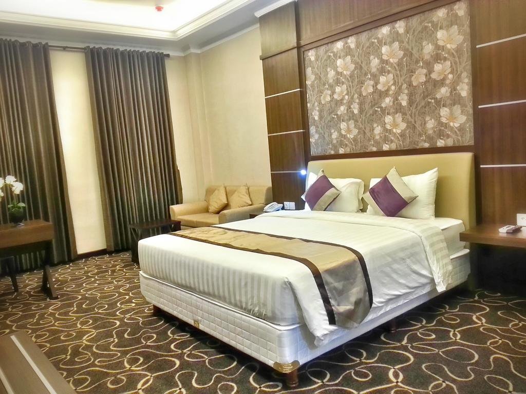 Deluxe Zimmer Adhiwangsa Hotel & Convention Hall