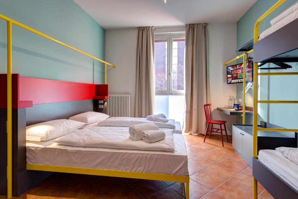 Standard Vierer Zimmer MEININGER Milano Garibaldi