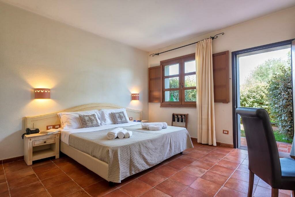Deluxe Triple room Alghero Resort Country Hotel & Spa