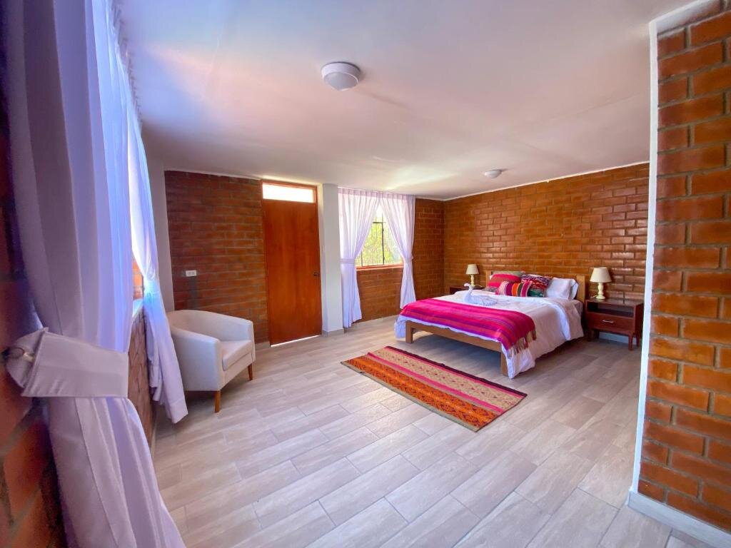 Junior Suite with mountain view Tupac Hostel Huaraz