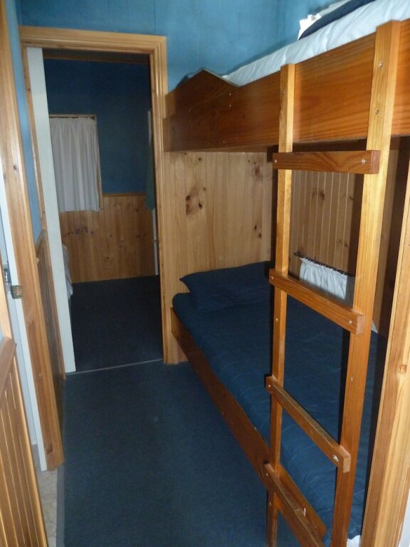 Семейный люкс c 1 комнатой Hobart Cabins & Cottages