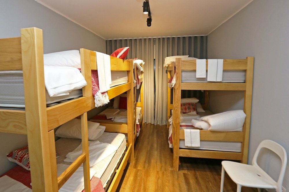 Кровать в общем номере (женский номер) Hi Setubal Pousada de Juventude - Hostel