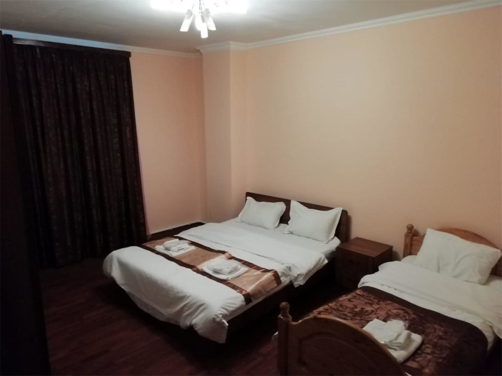 Standard Triple room Comfort Hotel