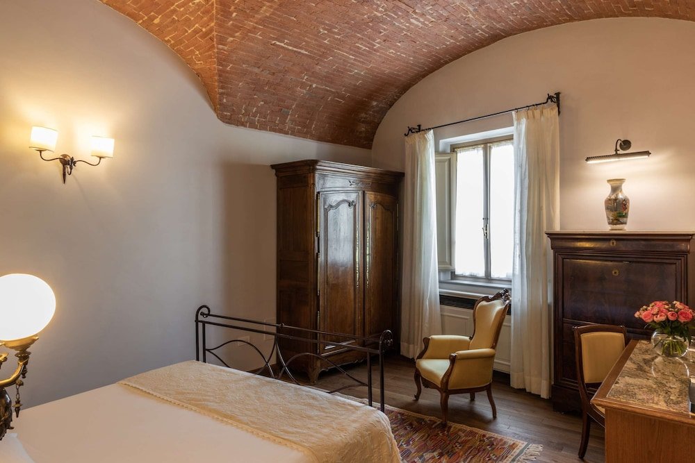 Superior room with river view Hotel Mulino di Firenze