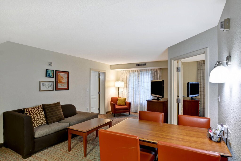Люкс с 2 комнатами Residence Inn by Marriott Morgantown Medical Center Area