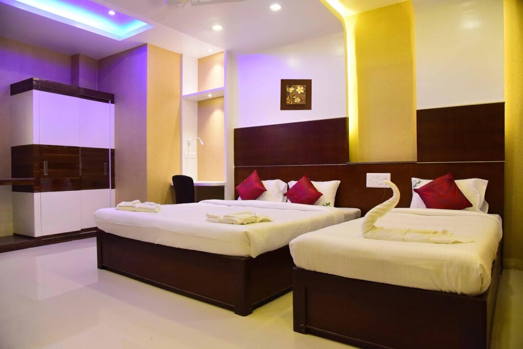 Трёхместный номер Deluxe Hotel Sumith Palace