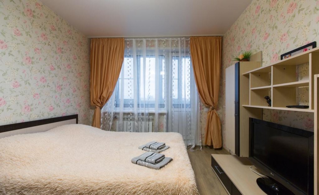 Standard Apartment UytHome on Zhuravleva steet