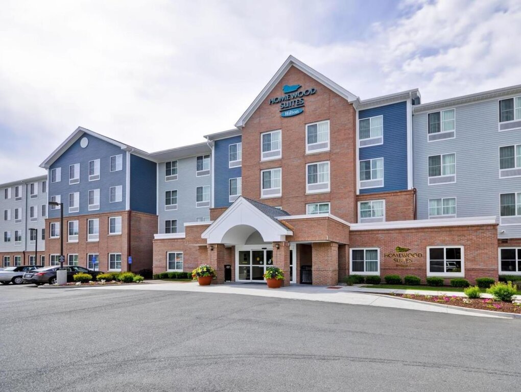 Четырёхместный номер Standard Homewood Suites by Hilton Hartford / Southington CT