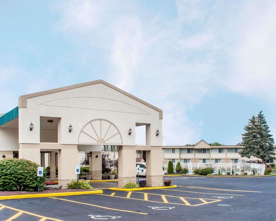 Люкс Quality Inn & Suites Vestal Binghamton near University