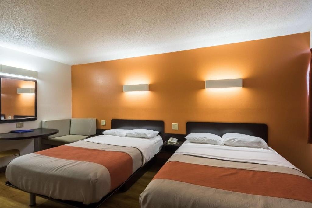Standard quadruple chambre Motel 6-Crawfordsville, IN