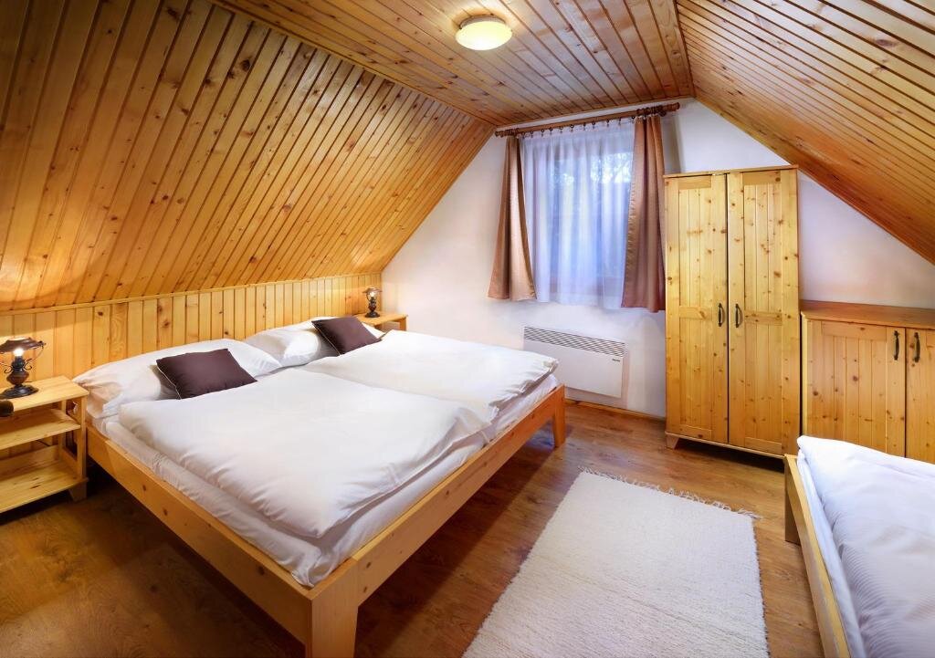 2 Bedrooms Bungalow Holiday Village Tatralandia