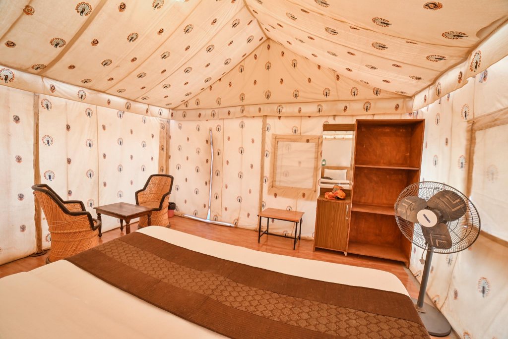 Deluxe Suite Shama Desert Camp