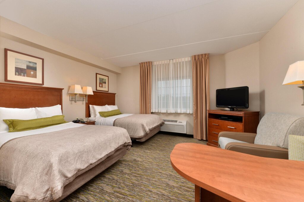 Двухместный люкс Candlewood Suites - Bluffton-Hilton Head, an IHG Hotel