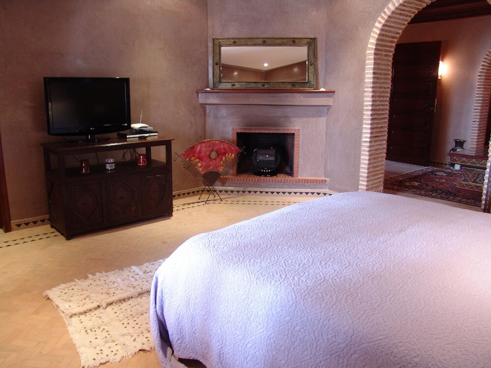 Luxury room Riad Villa Sophia GHZALA