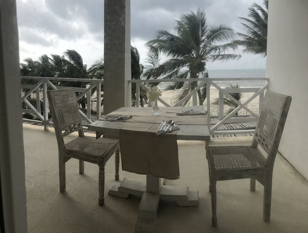 Suite familiare 2 camere con vista sull'oceano Life Resort St.Thomas Royal Palm