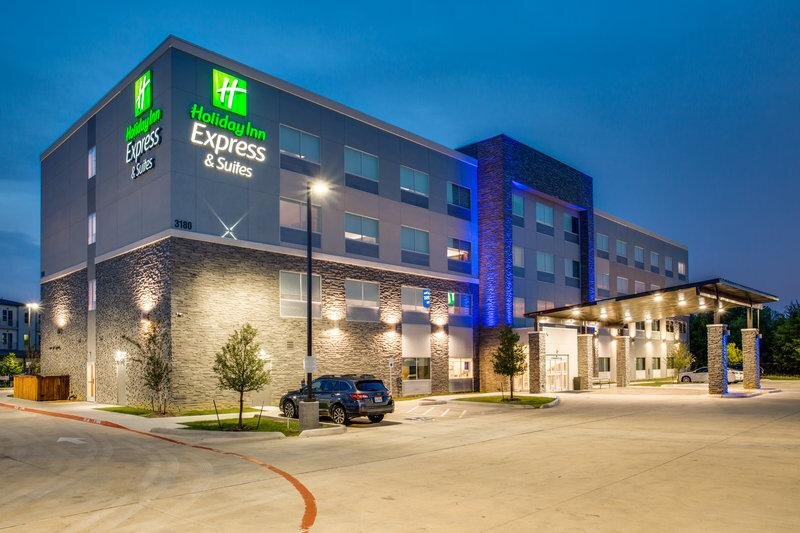 Deluxe chambre Holiday Inn Express & Suites - Denton South, an IHG Hotel