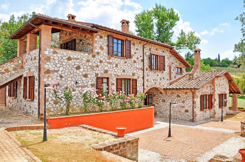 Borgo Saint George 奥特里科利