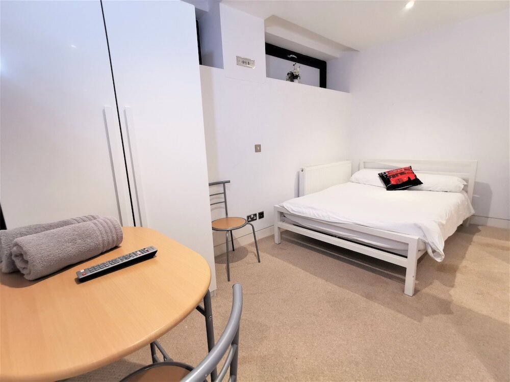 Standard Zimmer Double Room with en-suite - 1c