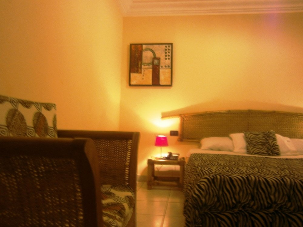 Номер Standard c 1 комнатой с видом на сад Accra Royal Castle Apartments & Suites