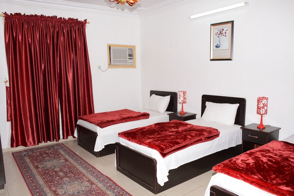 Appartamento 3 camere Al Eairy Furnished apt Al Madinah 1